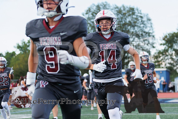 2025_8_28_VHS Football vs St Marys-300