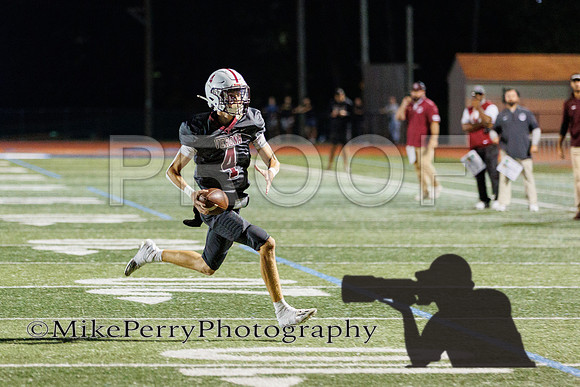 2025_8_28_VHS Football vs St Marys-1057