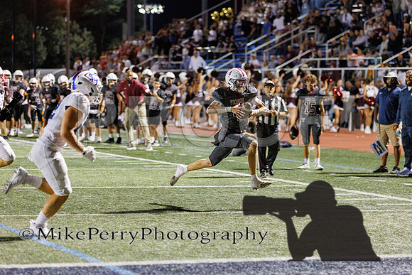 2025_8_28_VHS Football vs St Marys-1068