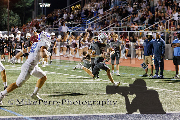 2025_8_28_VHS Football vs St Marys-1069